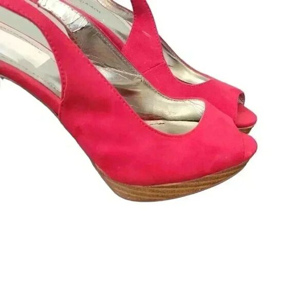 Style & Co. Women's Red Faux Suede Open Toe 3" Heel Sling Back Sandals - Picture 3 of 9